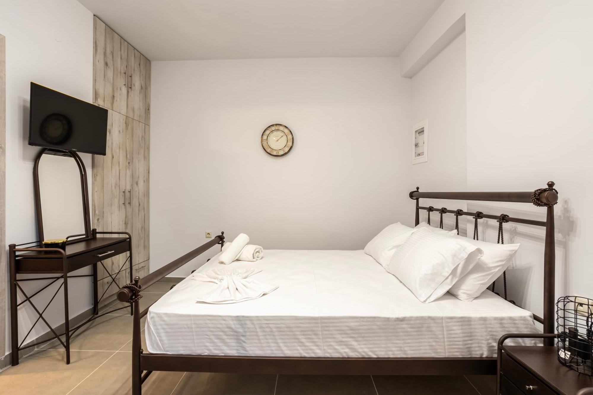 Filiatras Welcoming Hideaway - A Cozy Urban Escape Apartment Filiatra