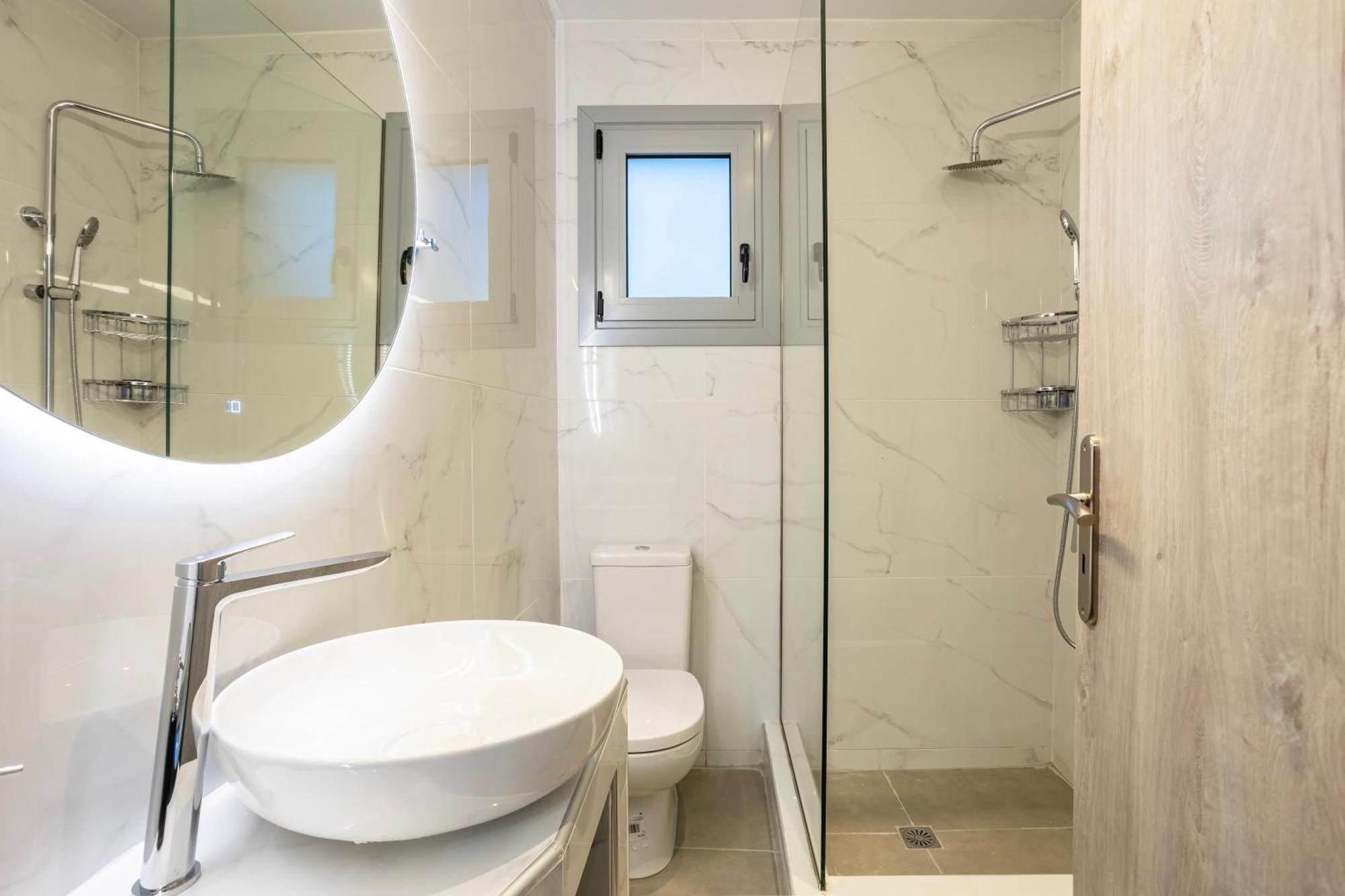 Filiatras Welcoming Hideaway - A Cozy Urban Escape Filiatra