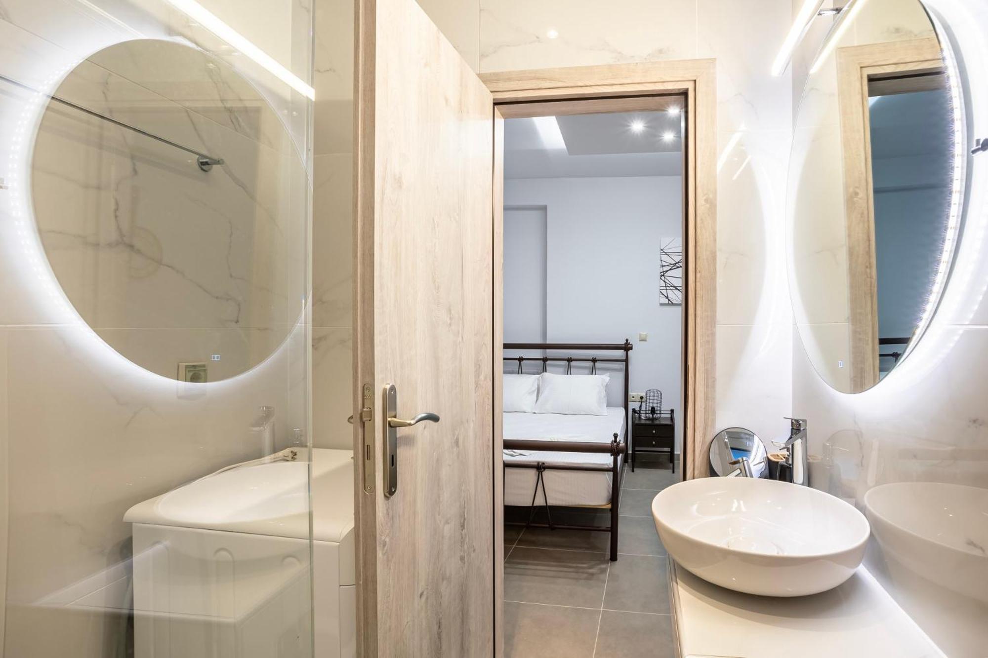 Apartment Filiatras Welcoming Hideaway - A Cozy Urban Escape