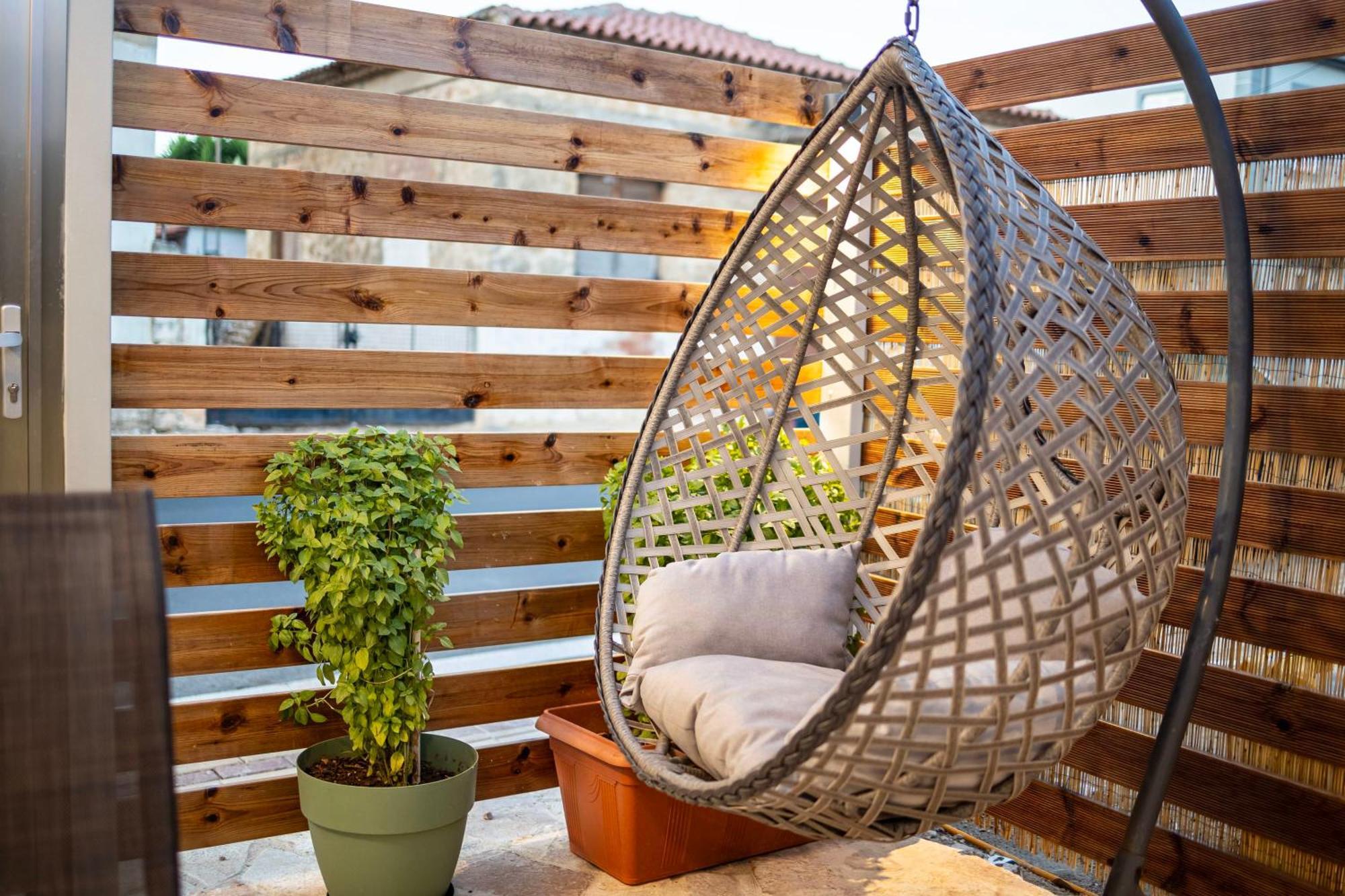 Apartment Filiatras Welcoming Hideaway - A Cozy Urban Escape *